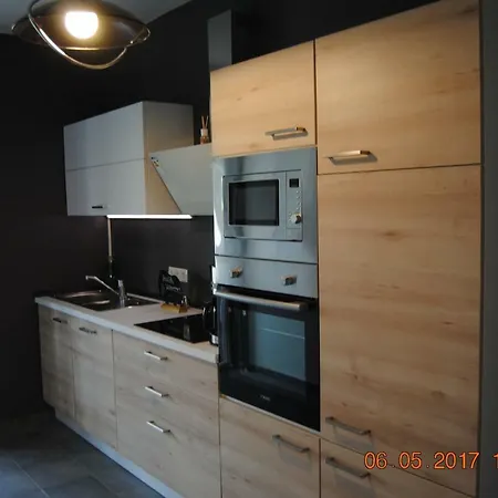 Ruhige In Der Koenigswohnung Lejlighed