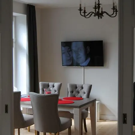 Ruhige In Der Koenigswohnung Kiel