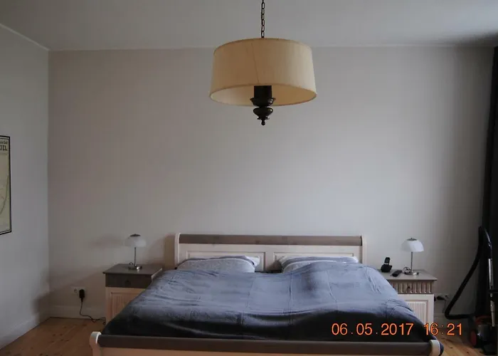 Ruhige In Der Koenigswohnung *